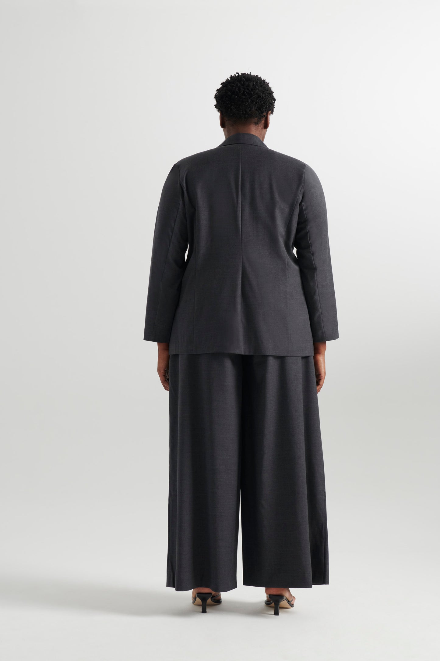 Charcoal | Wool Debi blazer | back