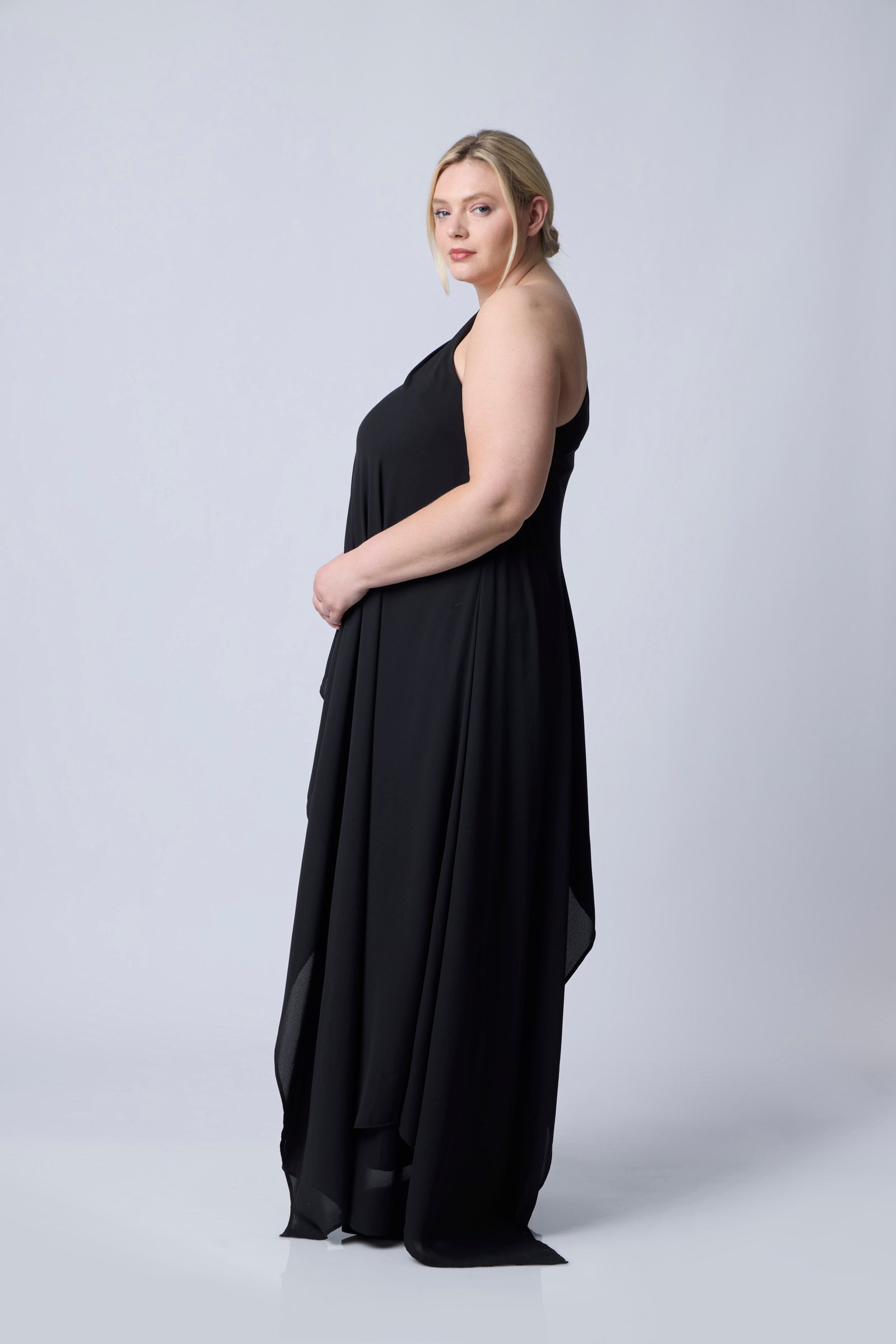 Black | Marilyn One Shoulder Gown | side