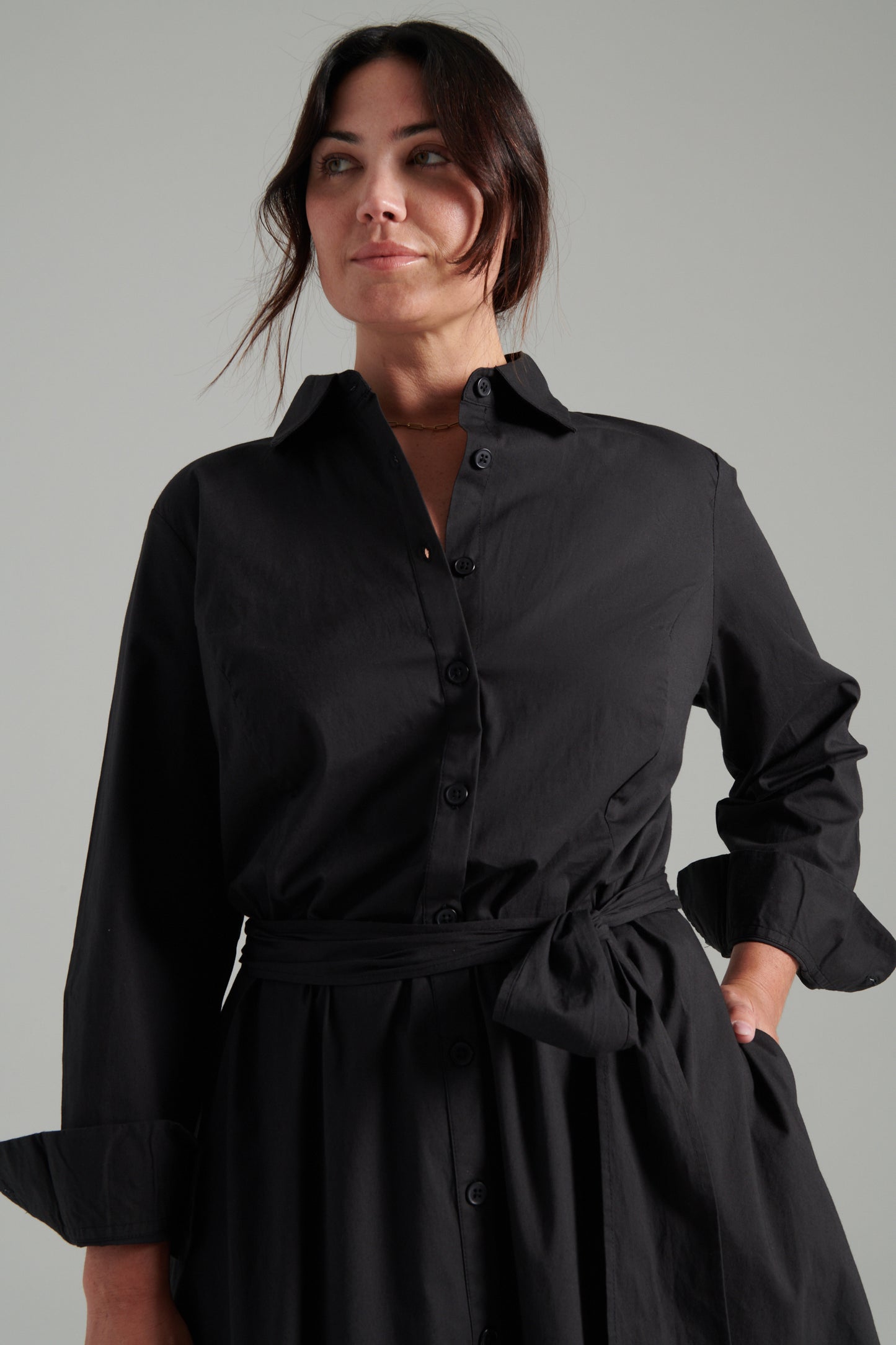 Black | Poplin shirtdress | detail