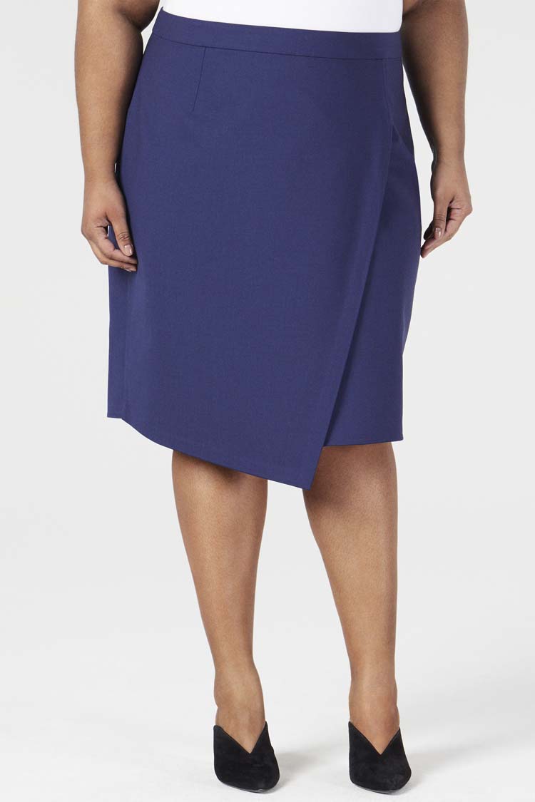 Navy | Orsa Skirt - Shape D - Front View | Model is a Pari Passu Fit D4